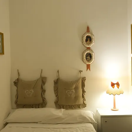 Couette-café Cristina Rossi 3*
